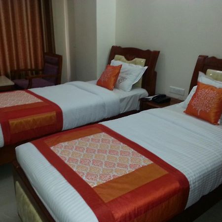 Hotel Shrivalli Residency Chennai Eksteriør billede
