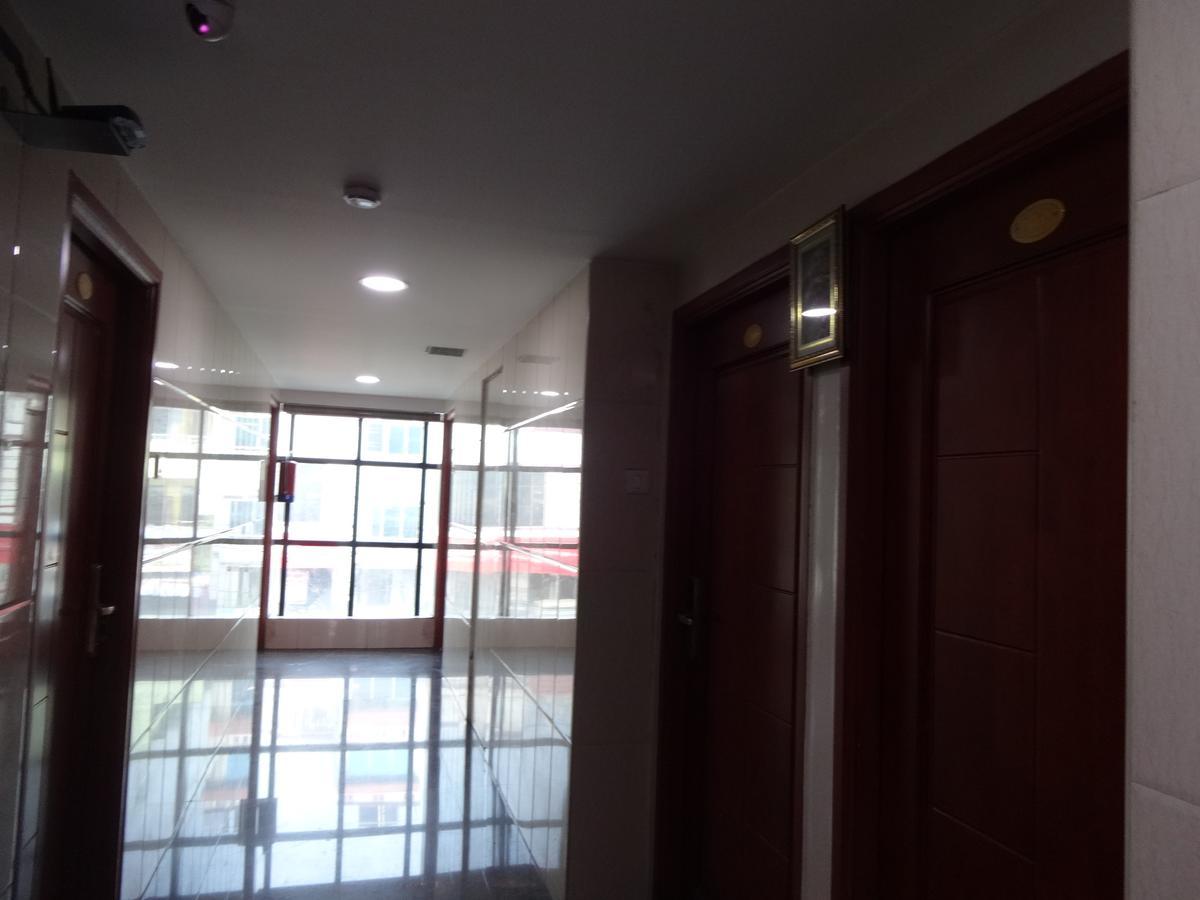 Hotel Shrivalli Residency Chennai Eksteriør billede